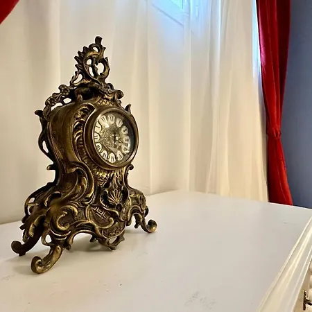 Belle Epoch - 2 Bedroom Апартаменти