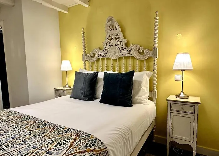 Апартаменти Belle Epoch - 2 Bedroom