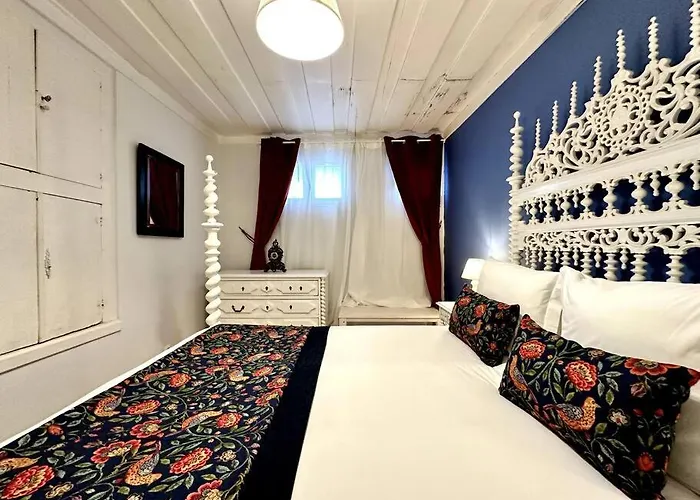 Belle Epoch - 2 Bedroom * Лісабон