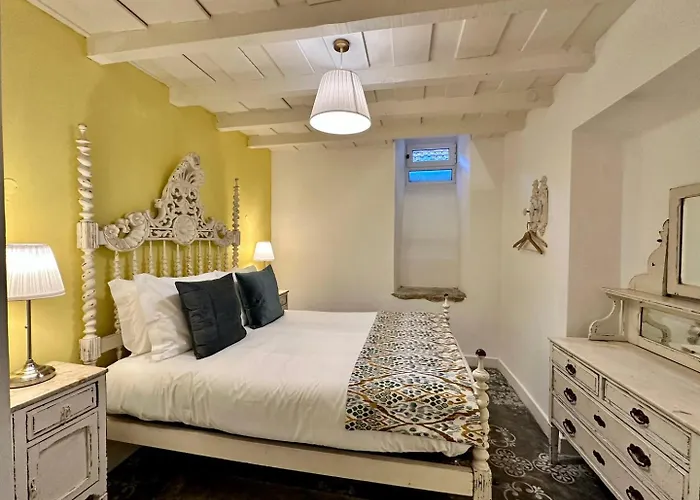 Апартаменти Belle Epoch - 2 Bedroom *