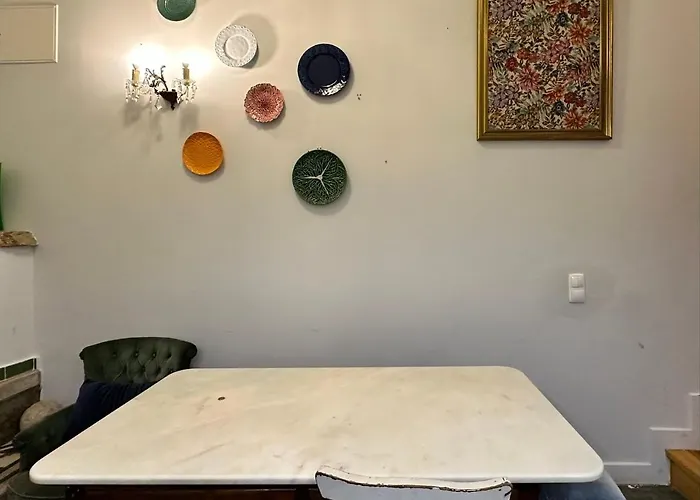 Belle Epoch - 2 Bedroom Апартаменти